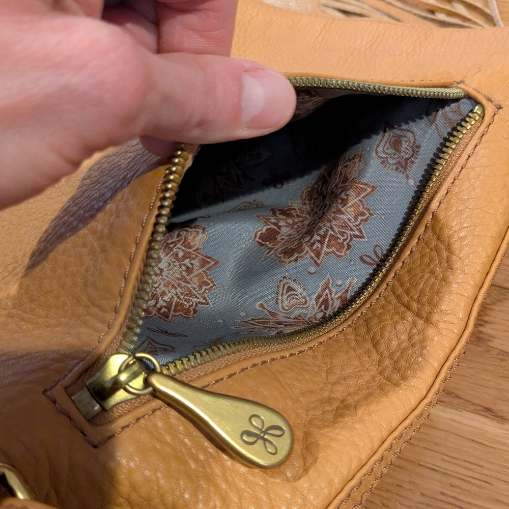 HOBO Tan Leather Backpack with Patterned Lining - Picture 11 of 13